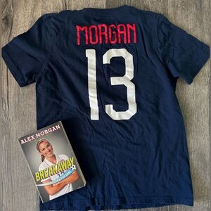 Alex Morgan Cotton T shirt with book, size 14/16